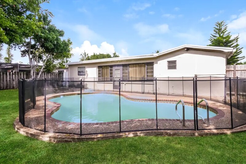 Building Photo - 3291 SW 40th St