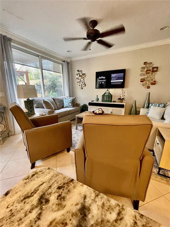 Building Photo - 5635 Whitehead St