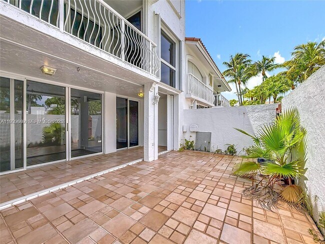 Building Photo - 3769 NE 209th Terrace