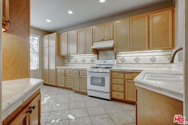 Building Photo - 11475 Fernside Ln