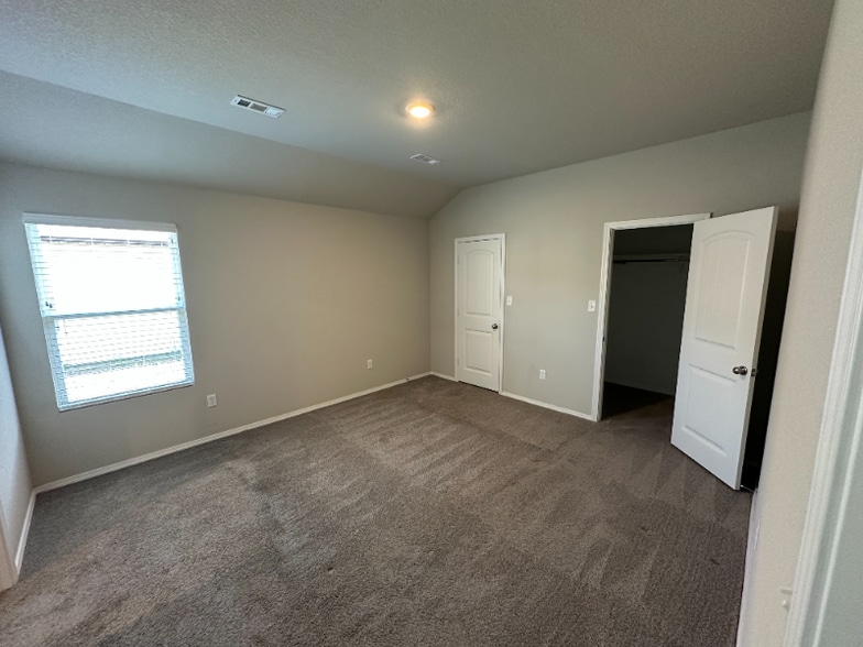 Building Photo - 26 Sun Drenched Trl