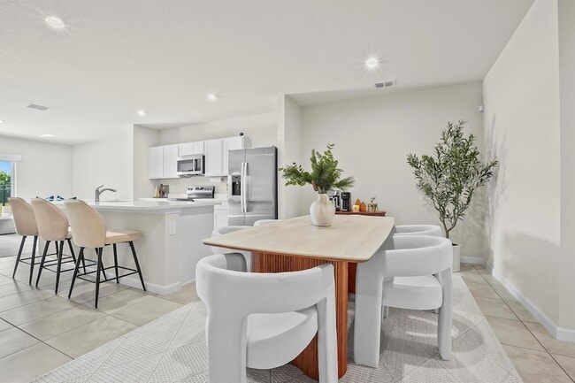 Building Photo - 309 Raspberry Rd