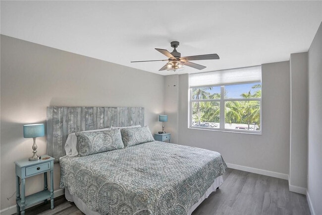 Building Photo - 5200 N Ocean Blvd