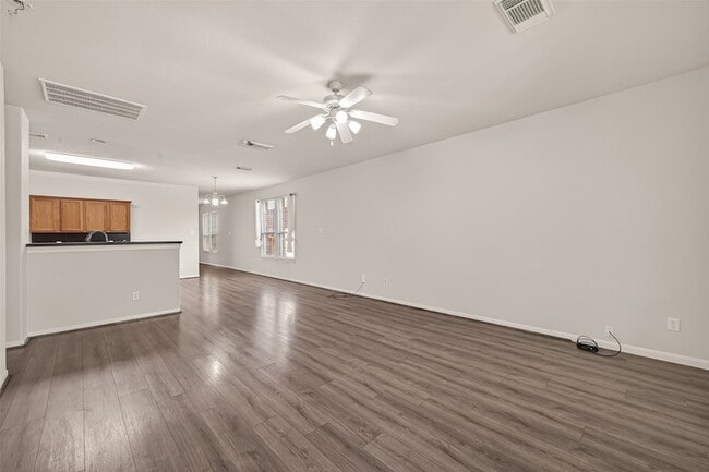 Building Photo - 13915 Maleewan Ln
