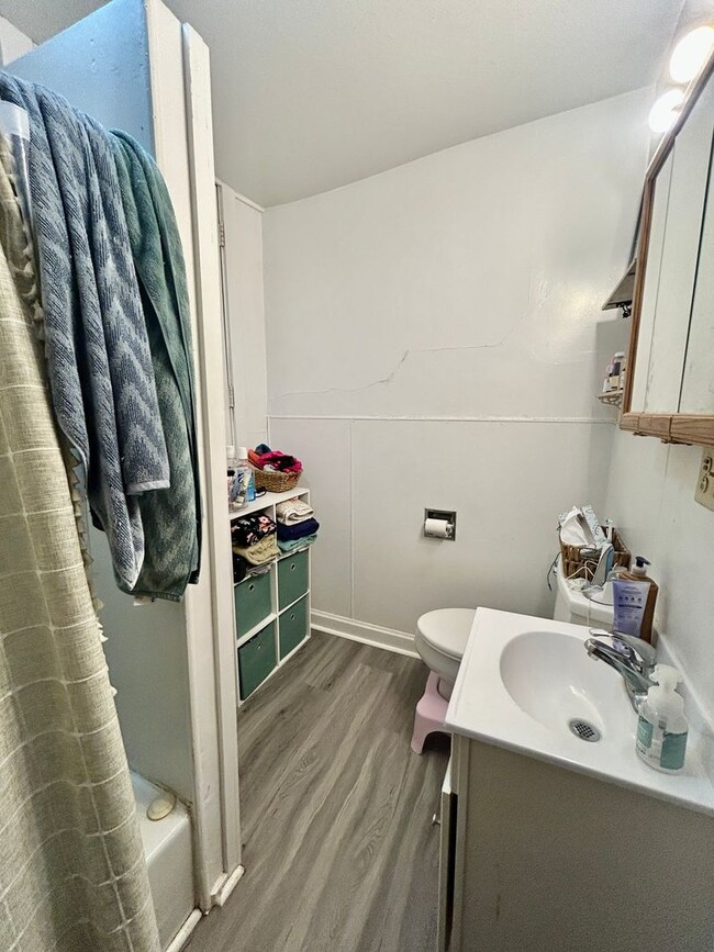 Building Photo - 6209 Raleigh St