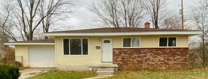 Building Photo - 3125 Mc Clure Ave