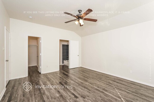 Building Photo - 1961 Courtside Dr