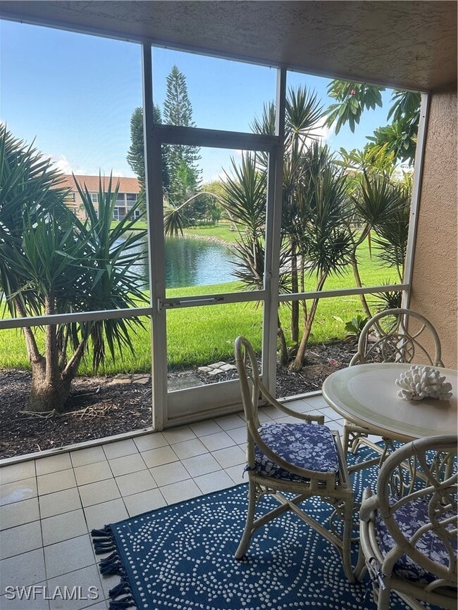 Building Photo - 1950 W Crown Pointe Blvd