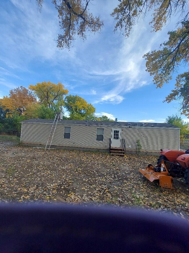 Building Photo - 122 Rd 3050