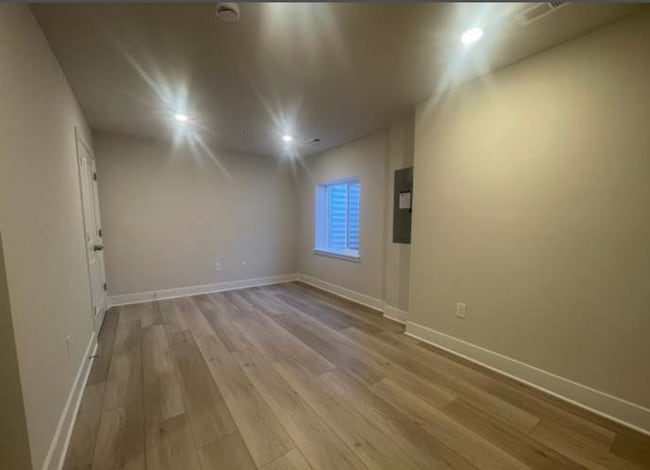 Building Photo - 2942 Bridgewater Dr