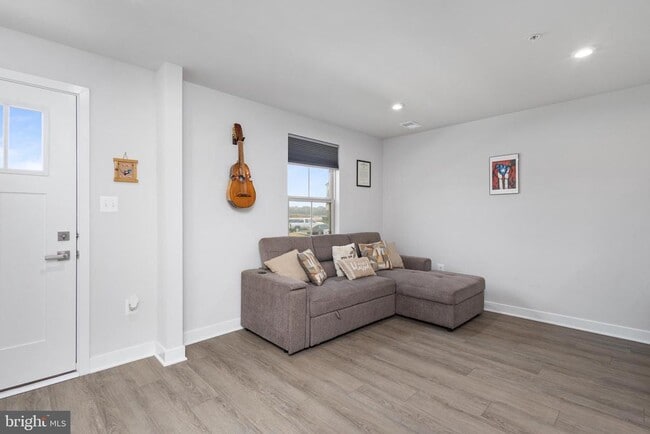 Primary Photo - 1109 Patuxent Greens Dr