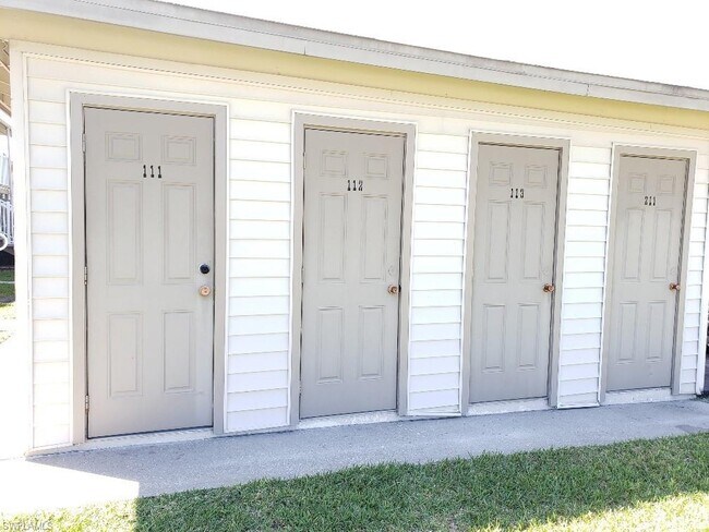 Building Photo - 5917 Littlestone Ct