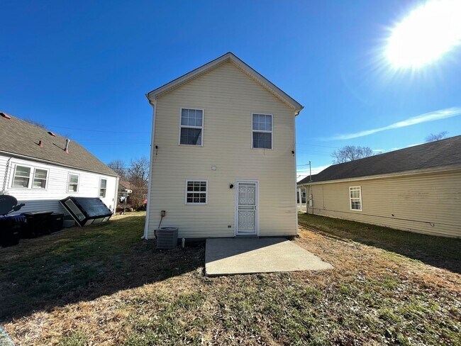 Building Photo - Cute, Efficient, and Affordable Home