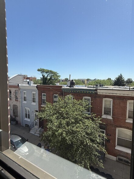 Building Photo - 1501 S 17th St