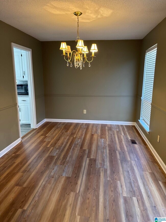 Building Photo - 284 Stonebridge Rd