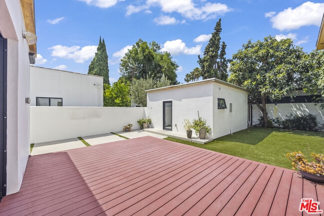 Building Photo - 6459 Colgate Ave