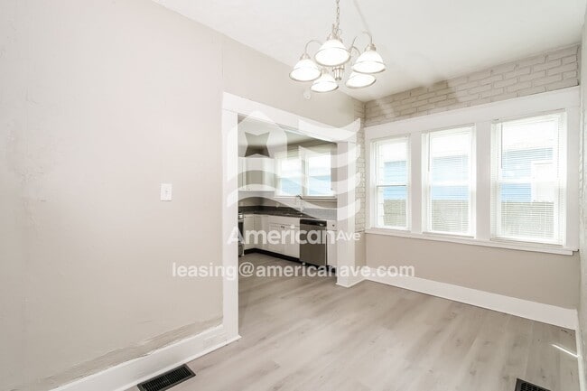 Building Photo - 805 N Colorado Ave