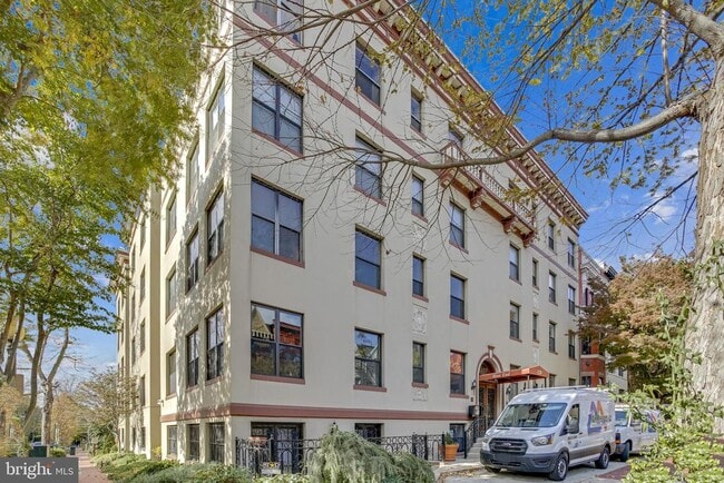 Primary Photo - 1320 21st St NW