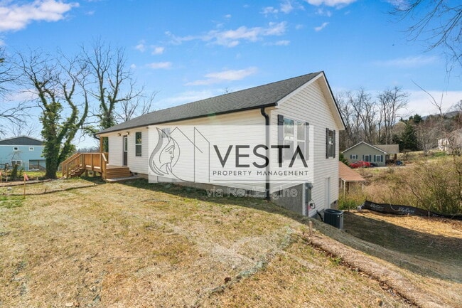 Building Photo - 11 Rhudy Rd