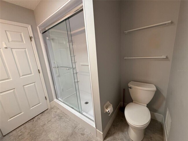 Building Photo - 17532 SE 100th Ct