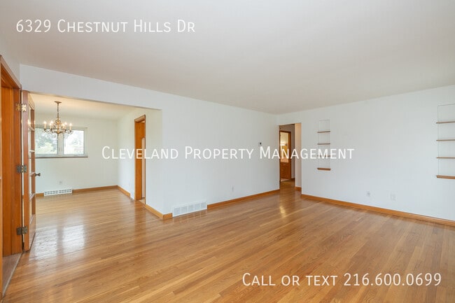 Building Photo - 6329 Chestnut Hills Dr