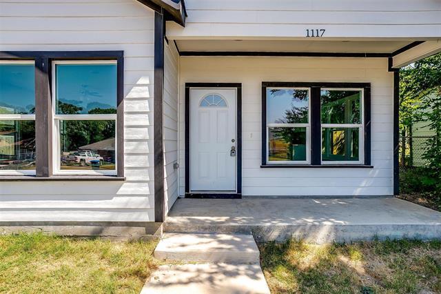 Building Photo - 1117 E Cantey St