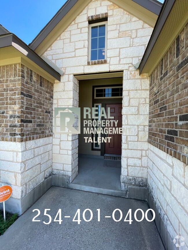 Building Photo - NOW AVAILABLE!!! 3 Bedroom, 2 Bathroom Hom...