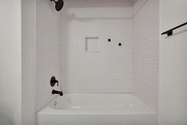 Building Photo - 3681 Highgate Dr