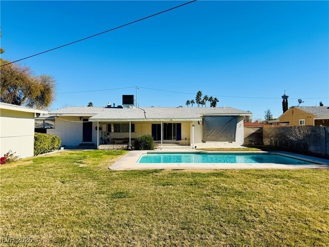 Building Photo - 1208 Buehler Dr