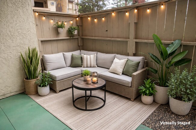 Interior Photo - 14101 Browning