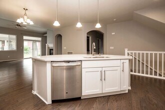 Building Photo - Beautiful Single-Family Home in a Great Location!