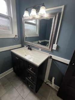 Building Photo - 298 3rd St