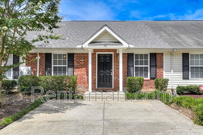 Primary Photo - 330 Beech Ln