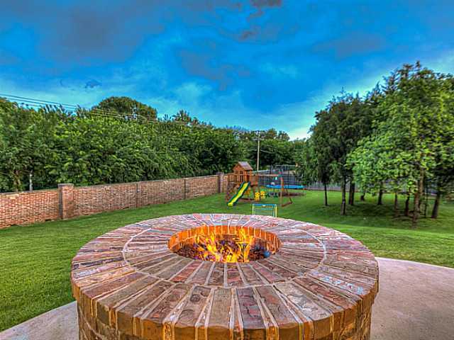 Building Photo - Luxury Rental Home in Edmond Schools + Community Pool