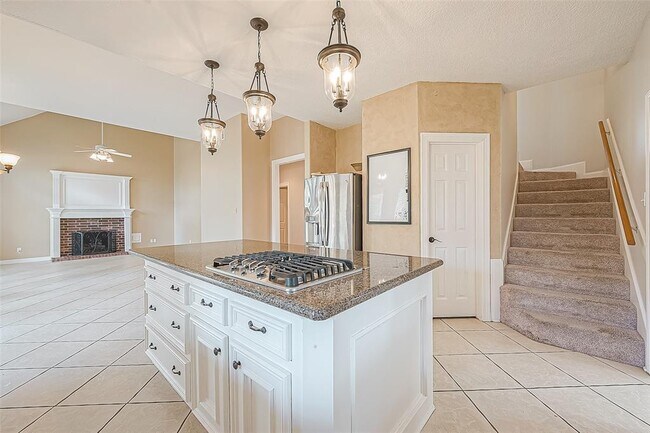 Building Photo - 13135 Finch Brook Dr