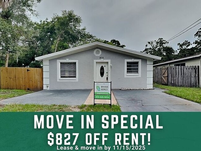 Building Photo - 802 Lincoln Ave