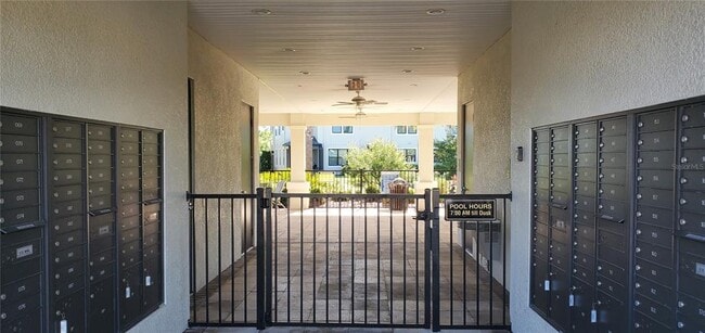 Building Photo - 29821 Southwell Ln