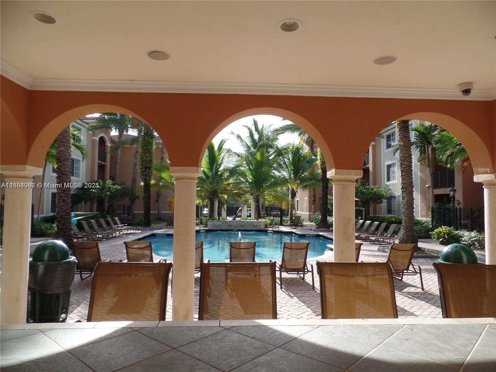 Building Photo - 6801 SW 44th St