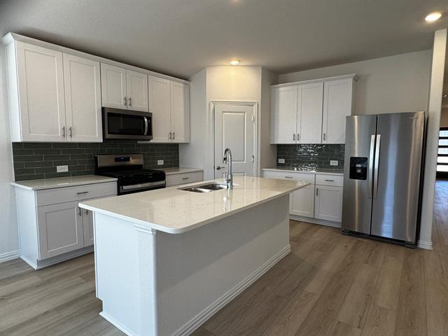 Building Photo - 1362 Los Olmos Ln