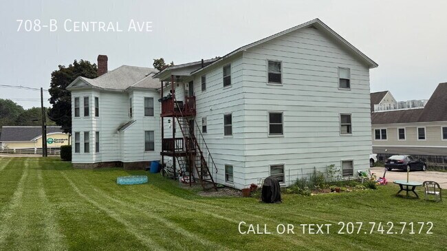 Building Photo - 708-B Central Ave-