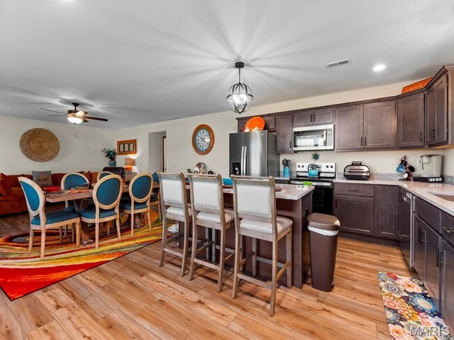 Building Photo - 3713 Justine Drive