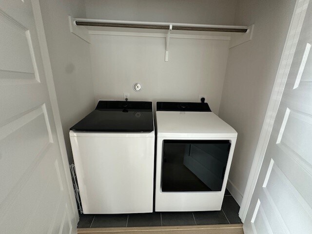 Building Photo - 18406 Vivacious Ln