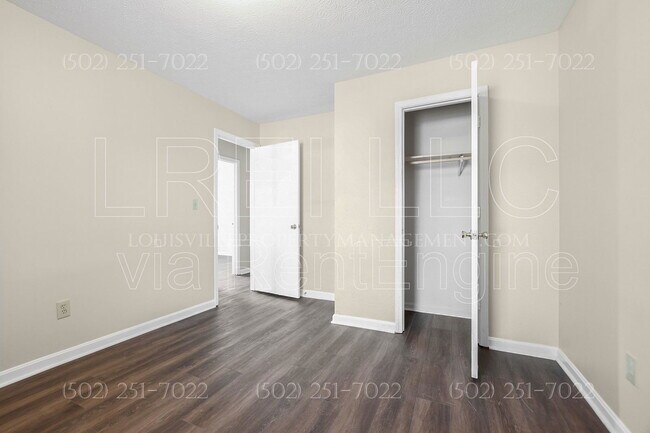 Building Photo - 118 Fairview Ave