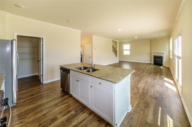 Building Photo - 4420 Merrigold Wy
