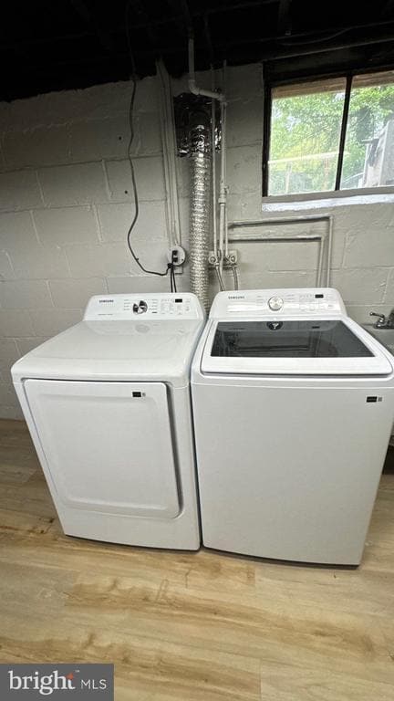 Building Photo - 436 Westshire Dr