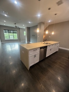 Building Photo - 3008 Zenia Dr