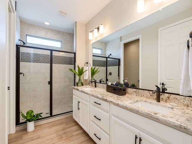 Building Photo - Amazing 2 Story with 4-Bedroom, 2.5-Bath H...