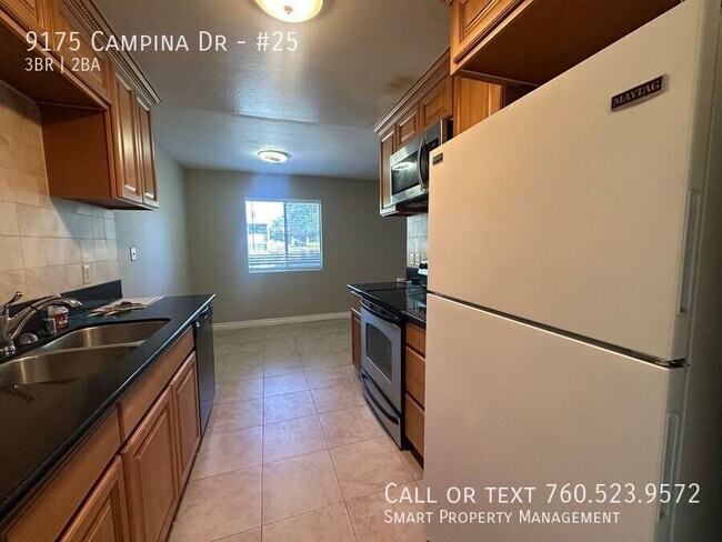 Building Photo - 9175 Campina Dr