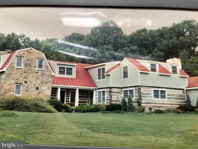 Primary Photo - 23171 Carters Farm Ln