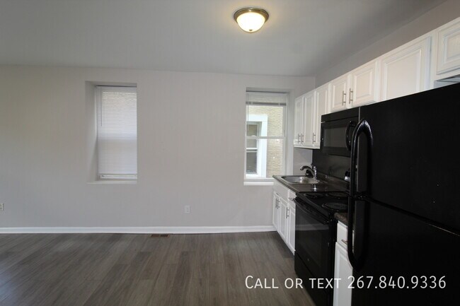 Building Photo - 1016-1018 S 52nd St-18.1A